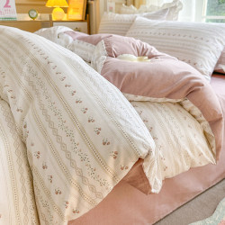 Four-Piece Bed Set, Pure Cotton, Suitable for All Seasons, 2025 New Model, Duvet Cover, Fitted Sheet, Bed Sheet, Three-Piece Set, Summer Bedding Four-Piece Bed Set, Pure Cotton, Suitable for All Seasons, 2025 New Model, Duvet Cover, Fitted Sheet, Bed Sheet, Three-Piece Set, Summer Bedding
