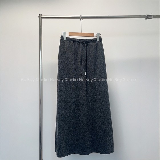 Dark gray soft and glutinous skirt elastic drawstring waist loose pear-shaped body covering mid-length A-line skirt for women spring
Dark gray soft and glutinous skirt elastic drawstring waist loose pear-shaped body covering mid-length A-line skirt for women spring