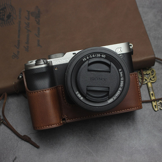 Suitable for Sony A7R4 A6700 Camera Pack a73 A7RIII A7M3 A7R3 A7C Base Leather Case A7C2
Suitable for Sony A7R4 A6700 Camera Pack a73 A7RIII A7M3 A7R3 A7C Base Leather Case A7C2