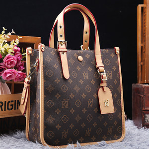 Counter genuine brand women's bag 2025 new women's bag large capacity tote bag fashion handbag shoulder bag 
Counter genuine brand women's bag 2025 new women's bag large capacity tote bag fashion handbag shoulder bag