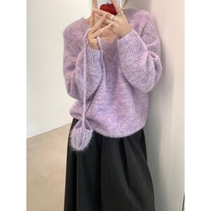PPSHD winter fashion high-end V-neck all-match loose warm sweater women with small bag 
PPSHD winter fashion high-end V-neck all-match loose warm sweater women with small bag