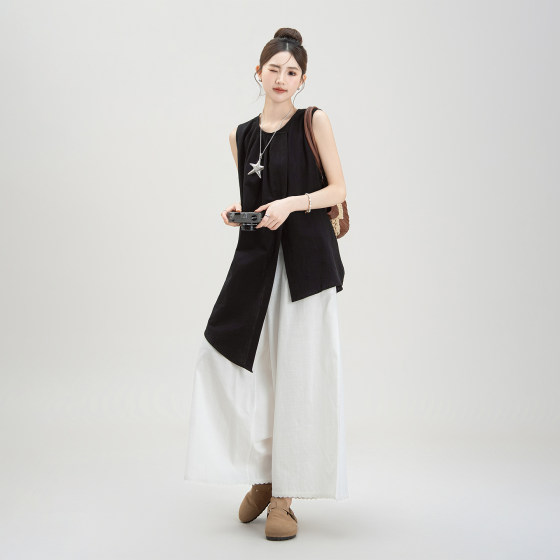 Black irregular mid-length sleeveless vest top for women's summer new lace spliced loose wide-leg pants set
Black irregular mid-length sleeveless vest top for women's summer new lace spliced loose wide-leg pants set