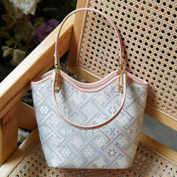 Guangxi Intangible Heritage Brocade Bag Women's Casual One-shoulder Crossbody Hand-Upgraded Tote Bag Vegetable Basket Bag B5007 Guangxi Intangible Heritage Brocade Bag Women's Casual One-shoulder Crossbody Hand-Upgraded Tote Bag Vegetable Basket Bag B5007