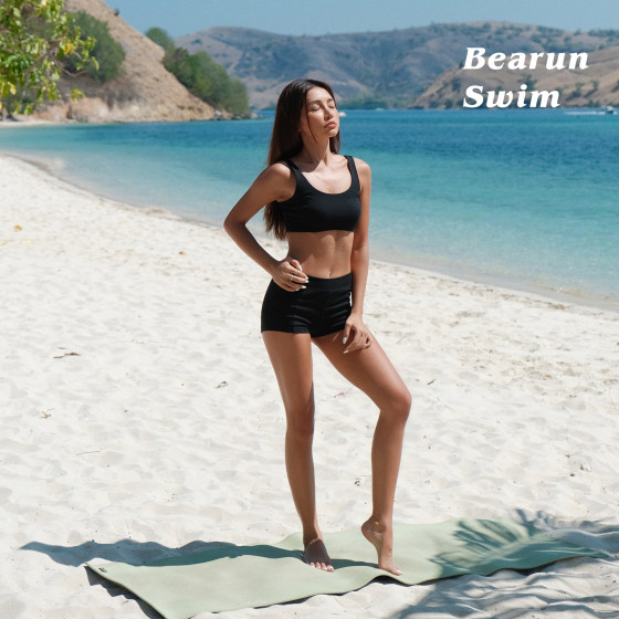 BEARUN SWIM Sports Lingerie Set 2025 New Small Chest Gathering Slinging Vest Shorts Two-piece Set
BEARUN SWIM Sports Lingerie Set 2025 New Small Chest Gathering Slinging Vest Shorts Two-piece Set