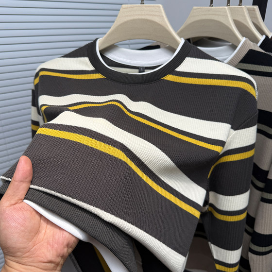 Fake two-piece T-shirt men's long-sleeved striped round neck spring and autumn men's fashion casual base shirt T-shirt top underwear
Fake two-piece T-shirt men's long-sleeved striped round neck spring and autumn men's fashion casual base shirt T-shirt top underwear