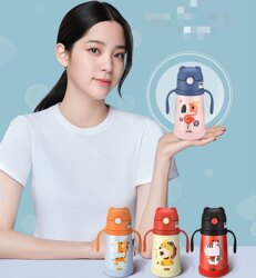 Korean cup bear children's straw learning drinking thermos cup small stainless steel baby water cup kindergarten cup Korean cup bear children's straw learning drinking thermos cup small stainless steel baby water cup kindergarten cup