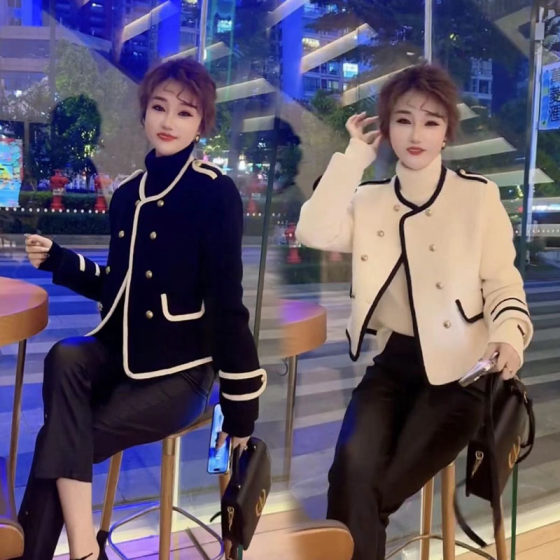 2025 autumn and winter new fashionable small fragrance round neck wool jacket for women slim fit slim tweed short and versatile
2025 autumn and winter new fashionable small fragrance round neck wool jacket for women slim fit slim tweed short and versatile