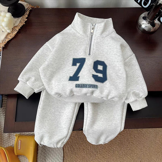 Yaoma*2025 Spring and Autumn Small and Medium-sized Children's Loose Sweatshirt Casual Sports Boys' Versatile and Handsome Print Set 
Yaoma*2025 Spring and Autumn Small and Medium-sized Children's Loose Sweatshirt Casual Sports Boys' Versatile and Handsome Print Set