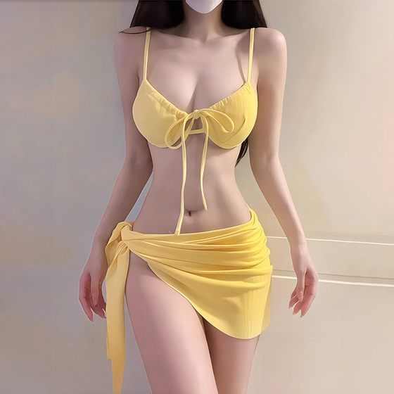 High-end swimsuit women's new split bikini sexy backless look slimming belly hot spring vacation
High-end swimsuit women's new split bikini sexy backless look slimming belly hot spring vacation