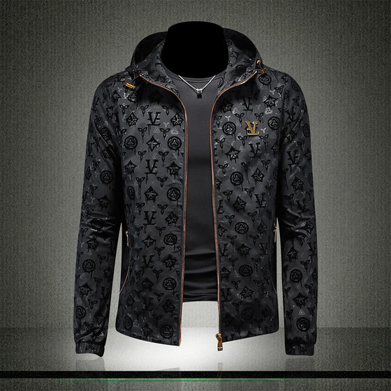 European station hooded jacket men's print high-end spring and autumn new fashionable light luxury slim jacket top trendy brand
European station hooded jacket men's print high-end spring and autumn new fashionable light luxury slim jacket top trendy brand