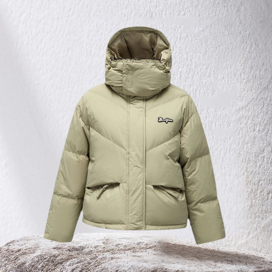 Li Ning short down jacket for women's new winter basketball white duck down windproof and warm sports jacket AYMQ414
Li Ning short down jacket for women's new winter basketball white duck down windproof and warm sports jacket AYMQ414