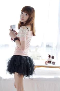 Luoyiji customized parent-child princess style diandian yarn Luoyiji customized parent-child princess style diandian yarn