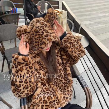 Leopard -headed short imitation leopard leopard bear jacket
 Leopard -headed short imitation leopard leopard bear jacket