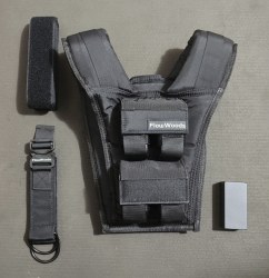 Weight-bearing vest physical training Street fitness bare hands fitness Chris weight-bearing vest Weight-bearing vest physical training Street fitness bare hands fitness Chris weight-bearing vest