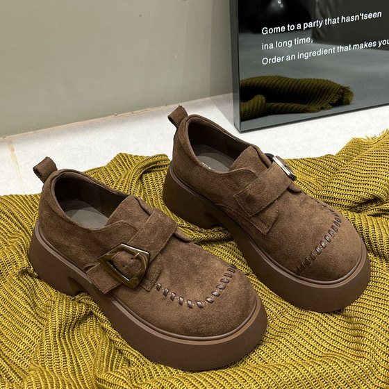 Women's new 2025 spring and autumn spring and autumn new thick-soled loafers with one foot, Borken single shoes
Women's new 2025 spring and autumn spring and autumn new thick-soled loafers with one foot, Borken single shoes