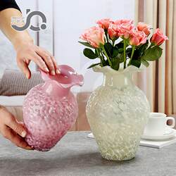 French Original Design Glass Vase Strawberry Ruffle Edge Cream Vintage Style Desktop Ornament Lily Flower Arrangement Rose French Original Design Glass Vase Strawberry Ruffle Edge Cream Vintage Style Desktop Ornament Lily Flower Arrangement Rose