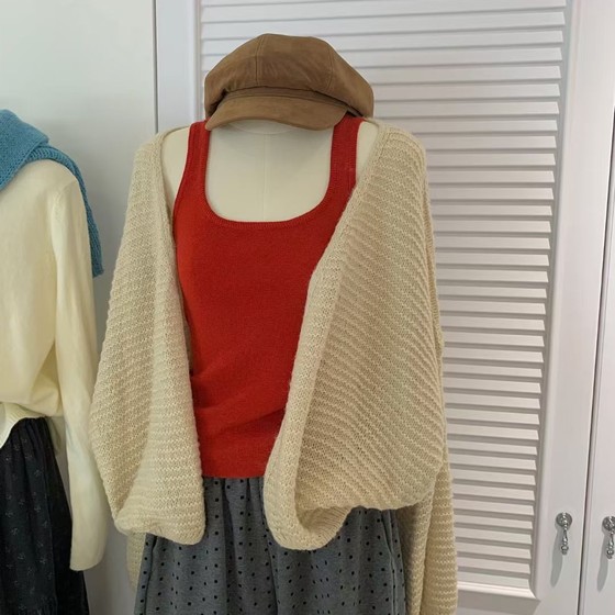 Korean version of 2025 autumn new style of clean color lazy style knitted casual long-sleeved cardigan jacket
Korean version of 2025 autumn new style of clean color lazy style knitted casual long-sleeved cardigan jacket