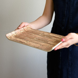 Japanese retro style tray rectangular household storage bedroom perfume cosmetic aromatherapy jewelry tray 
Japanese retro style tray rectangular household storage bedroom perfume cosmetic aromatherapy jewelry tray