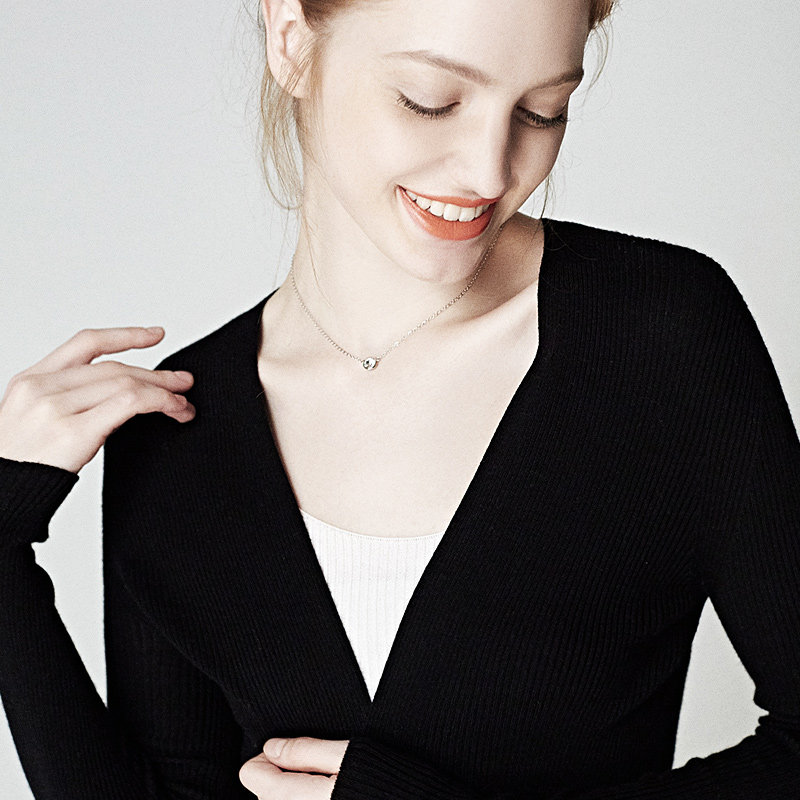 脸大用你家洗面奶了?拯救大脸穿搭变女神! 脸大用你家洗面奶了?拯救大脸穿搭变女神!