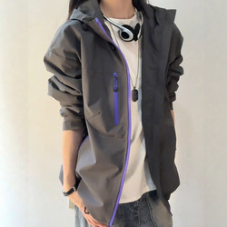 Light Gray Softshell Hiking and Mountaineering Jacket for Men and Women, Outdoor Workwear, Sports Cycling Clothing, Windproof and Waterproof Jacket Light Gray Softshell Hiking and Mountaineering Jacket for Men and Women, Outdoor Workwear, Sports Cycling Clothing, Windproof and Waterproof Jacket