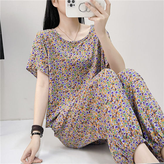 Fashionable mom cotton and silk set for women to wear outside in summer, thin and colorful waist cinched top, casual cropped pants two-piece set Fashionable mom cotton and silk set for women to wear outside in summer, thin and colorful waist cinched top, casual cropped pants two-piece set
