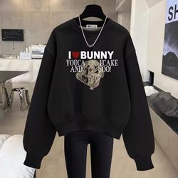 Loose long sleeve letter round neck love heart Loose long sleeve letter round neck love heart