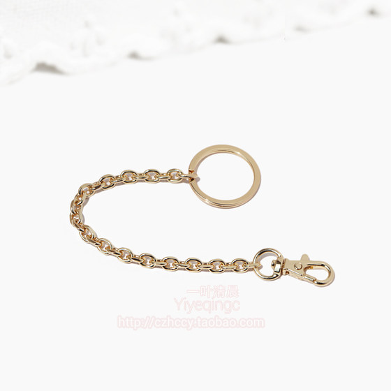 20CM long bag hanging chain accessories hanging metal buckle light gold double-layer ring mutton toy O-shaped chain hair ball chain
20CM long bag hanging chain accessories hanging metal buckle light gold double-layer ring mutton toy O-shaped chain hair ball chain