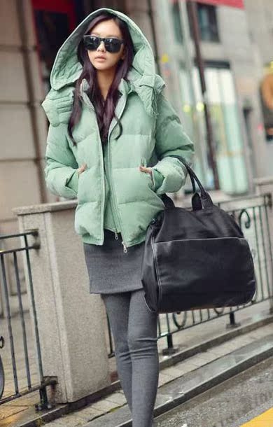 Женский пуховик ZARA Женский пуховик ZARA