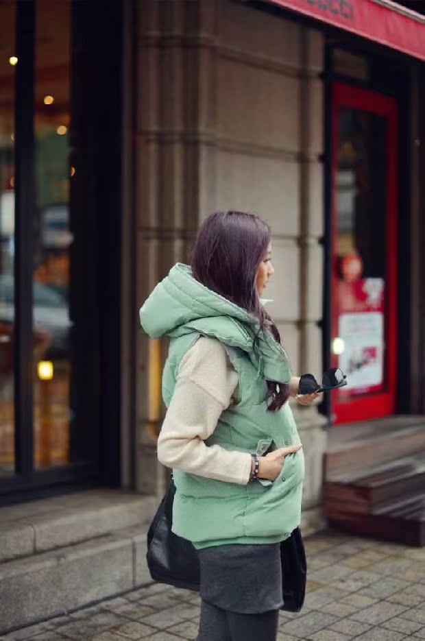Женский пуховик ZARA Женский пуховик ZARA