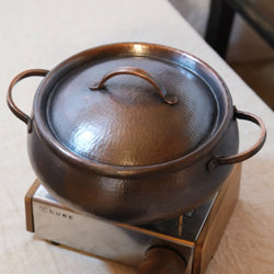 Handmade red copper pot, Sukiyaki pot, old hot pot, soup pot, stew pot, Chinese household Yunnan copper hot pot outdoor cooking utensils Handmade red copper pot, Sukiyaki pot, old hot pot, soup pot, stew pot, Chinese household Yunnan copper hot pot outdoor cooking utensils