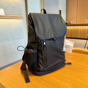 ZRVR large capacity backpack neutral waterproof runaway backpack multi-pocket outdoor travel hiking bag 
ZRVR large capacity backpack neutral waterproof runaway backpack multi-pocket outdoor travel hiking bag