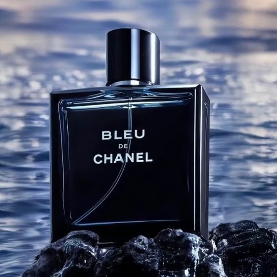 Chanel/Chanel Blue Men's Eau delicacy Wooden texture, long-lasting and fresh fragrance gift box 50/100ml
Chanel/Chanel Blue Men's Eau delicacy Wooden texture, long-lasting and fresh fragrance gift box 50/100ml