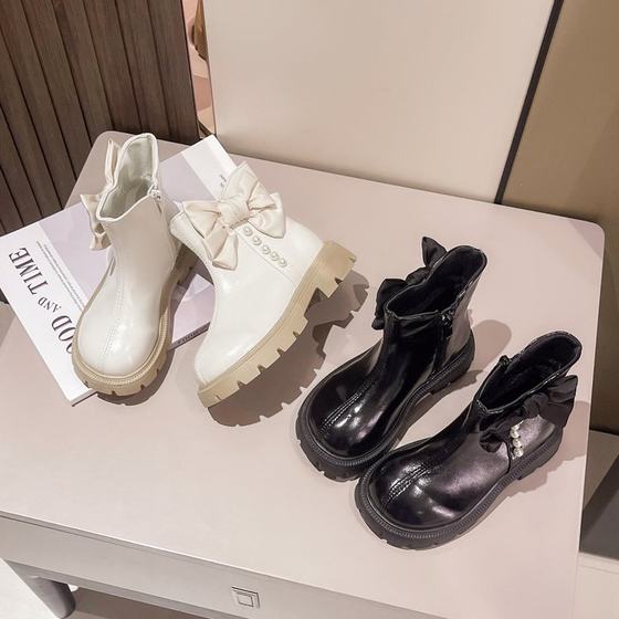 Girls Martin Boots 2025 Autumn and Winter New Children's Bow Princess Leather Boots Little Girl's Fashion Fashion Boots
Girls Martin Boots 2025 Autumn and Winter New Children's Bow Princess Leather Boots Little Girl's Fashion Fashion Boots