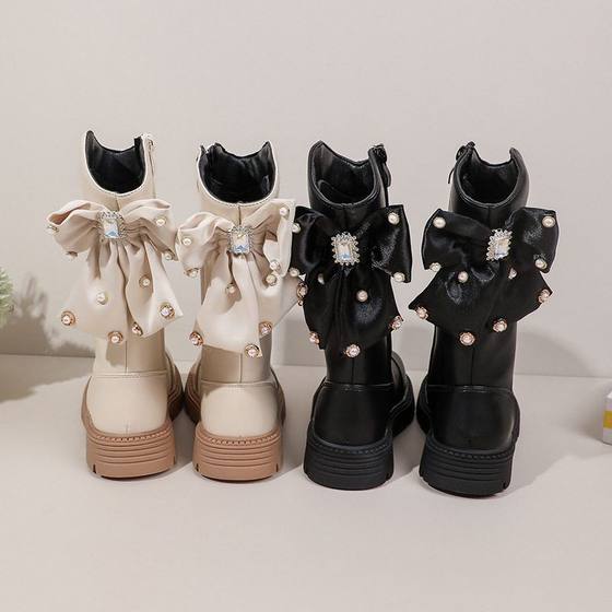 Children's boots for winter new medium and large girls' long boots, high tubes, little girls' leather shoes, students plus velvet warm fashion boots
Children's boots for winter new medium and large girls' long boots, high tubes, little girls' leather shoes, students plus velvet warm fashion boots
