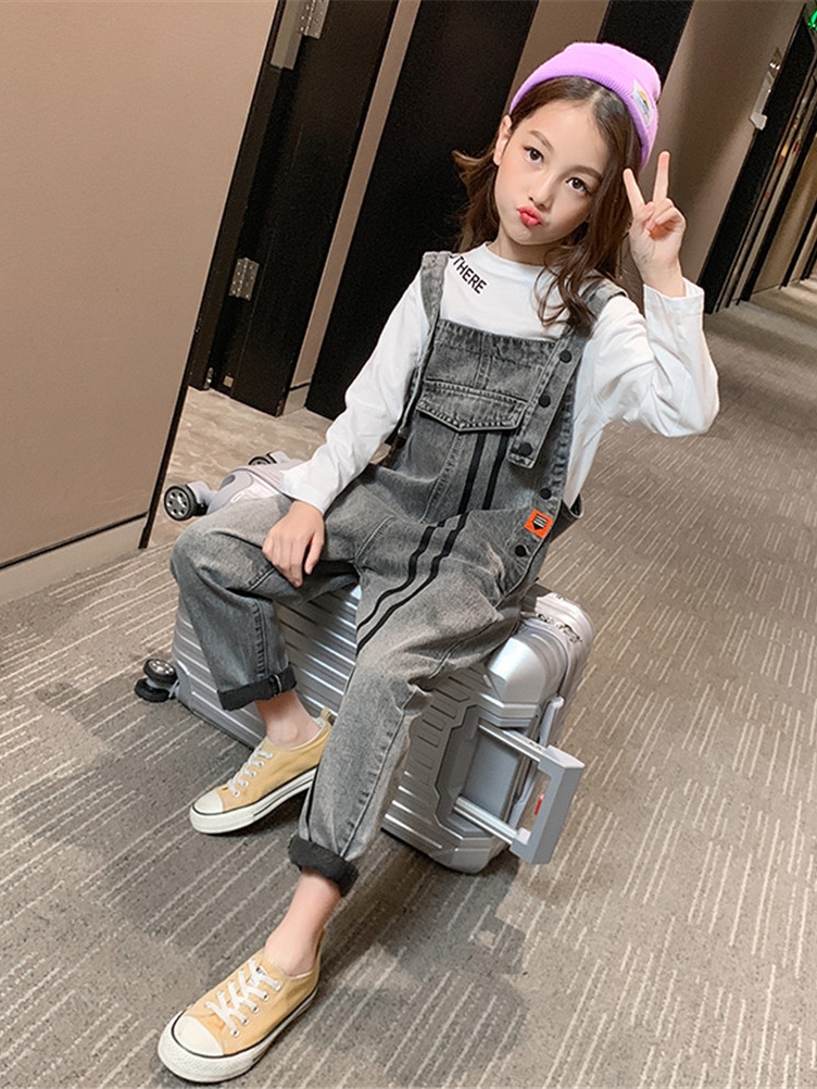 中大童吊带牛仔裤儿童小女孩背带裤 中大童吊带牛仔裤儿童小女孩背带裤