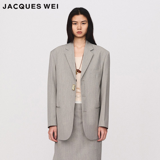 JACQUES WEI Designer Official Store 2024SS Spring and Summer Gray Blazer
JACQUES WEI Designer Official Store 2024SS Spring and Summer Gray Blazer