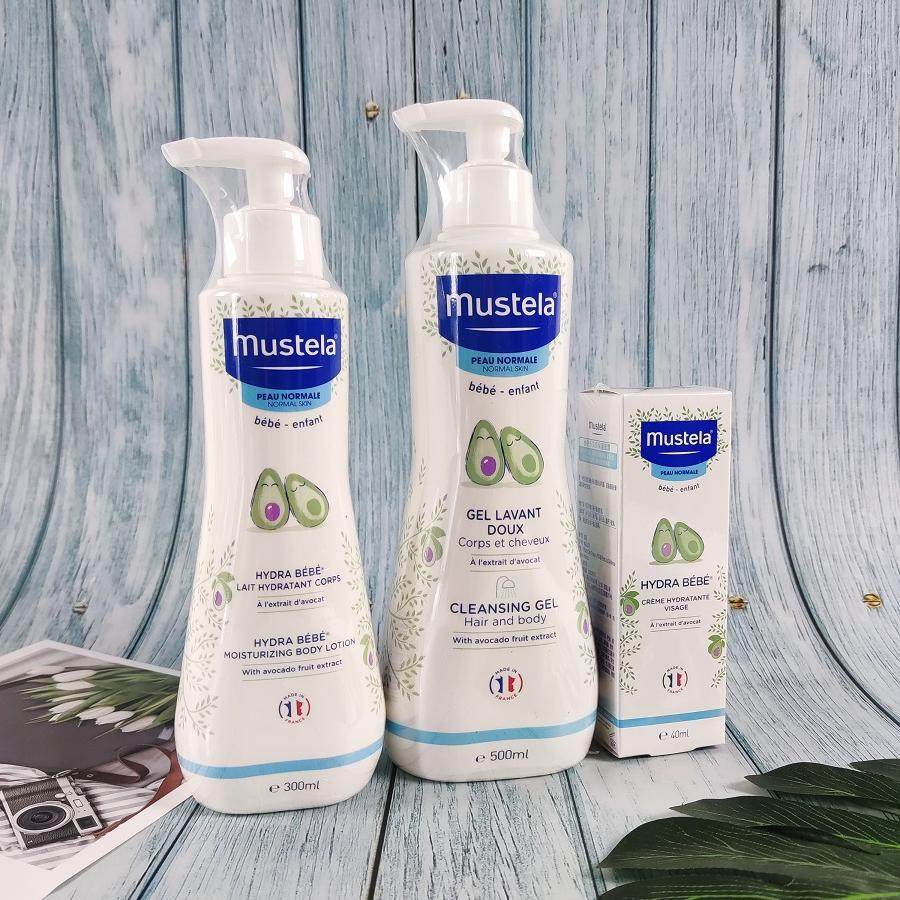 Mustela Baby set za čišćenje i njegu Šampon, Gel, Losion Francuska