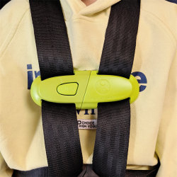 Anti-breakaway safety shoulder strap lock child seat Anti-breakaway safety shoulder strap lock child seat