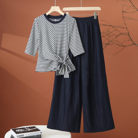 Fashionable wide-leg pants suit for women 2025 new early autumn style fashionable age-reducing strap striped mid-sleeved top two-piece set
Fashionable wide-leg pants suit for women 2025 new early autumn style fashionable age-reducing strap striped mid-sleeved top two-piece set