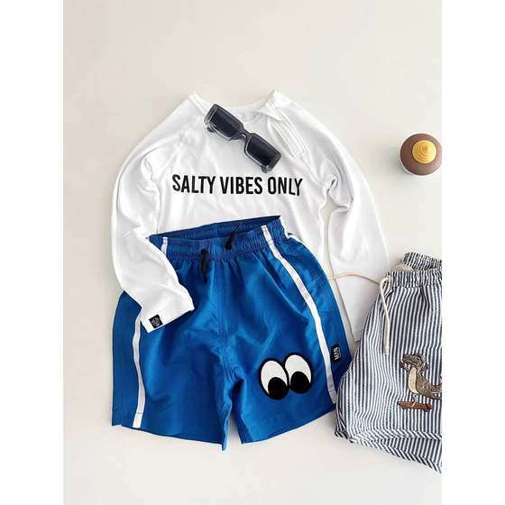 French BADNUT boys swimsuit children's long-sleeved swimsuit summer 2025 new girls split swimsuit
French BADNUT boys swimsuit children's long-sleeved swimsuit summer 2025 new girls split swimsuit