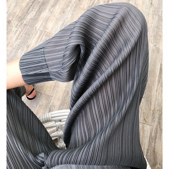 Housewritten pants for women 2025 spring outfit new style slim loose straight retro casual pencil pants black three 018
Housewritten pants for women 2025 spring outfit new style slim loose straight retro casual pencil pants black three 018
