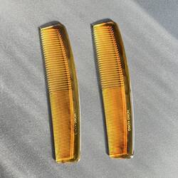 Double-Ended Hair Comb, Unbreakable, with Dense Teeth on Both Ends, Anti-Static Plastic, Smooth Hair, Specifically for Women, for Home Use, Thickened for Long Hair Double-Ended Hair Comb, Unbreakable, with Dense Teeth on Both Ends, Anti-Static Plastic, Smooth Hair, Specifically for Women, for Home Use, Thickened for Long Hair