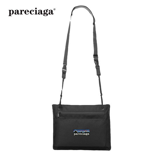 Bata authentic pareciaga outdoor functional style men's lightweight flat bag Japanese simple single-shoulder crossbody bag
Bata authentic pareciaga outdoor functional style men's lightweight flat bag Japanese simple single-shoulder crossbody bag