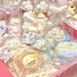 Trendy and Popular High-Quality Squishy Toys, Customizable Blind Box, Non-Toxic Stress-Relief Toy for Children, Slow Rebound Cat Paw Trendy and Popular High-Quality Squishy Toys, Customizable Blind Box, Non-Toxic Stress-Relief Toy for Children, Slow Rebound Cat Paw