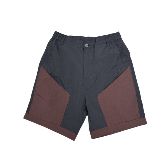 Spliced contrast color quick-drying sports shorts for men in summer thin Korean style, trendy loose mid-waist, four-quarters extra-skinned beach pants
Spliced contrast color quick-drying sports shorts for men in summer thin Korean style, trendy loose mid-waist, four-quarters extra-skinned beach pants