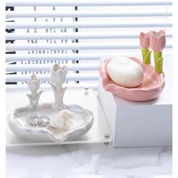 Ceramic drain soap box light luxury creative punch-free household flower soap box washbasin storage soap dish high Ceramic drain soap box light luxury creative punch-free household flower soap box washbasin storage soap dish high