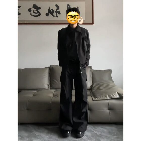 Black shoulder pad executive jacket men's Korean early autumn outfit high-end and handsome pants top matching a complete set
Black shoulder pad executive jacket men's Korean early autumn outfit high-end and handsome pants top matching a complete set