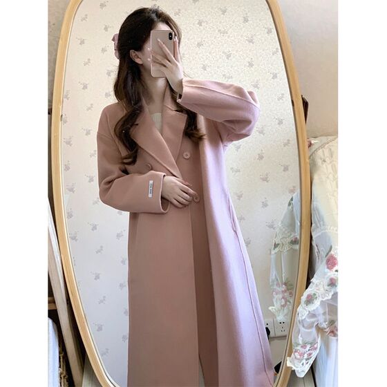 Quick-haired high-end double-sided coat in autumn and winter Hepburn style loose and versatile small mid-length woolen jacket
Quick-haired high-end double-sided coat in autumn and winter Hepburn style loose and versatile small mid-length woolen jacket