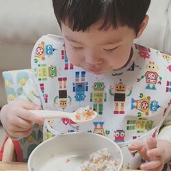 Baby feeding baby eating spoon silicone soft spoon complementary food spoon non-slip training spoon children's tableware Baby feeding baby eating spoon silicone soft spoon complementary food spoon non-slip training spoon children's tableware