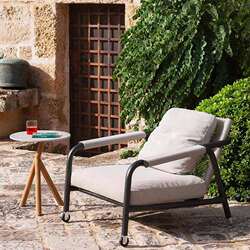 Balcony sofa, outdoor rattan garden chair, courtyard three-piece coffee table combination, fashionable rattan chair, outdoor outdoor furniture Balcony sofa, outdoor rattan garden chair, courtyard three-piece coffee table combination, fashionable rattan chair, outdoor outdoor furniture